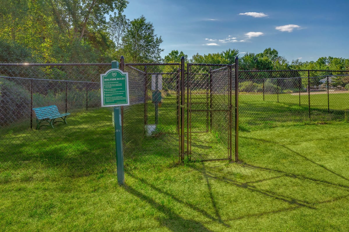 Photos and Video of Knob Hill Apartments in Okemos, MI